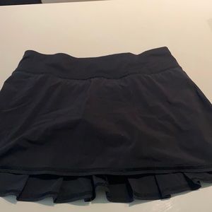 Lulu Lemon pleated tennis skirt